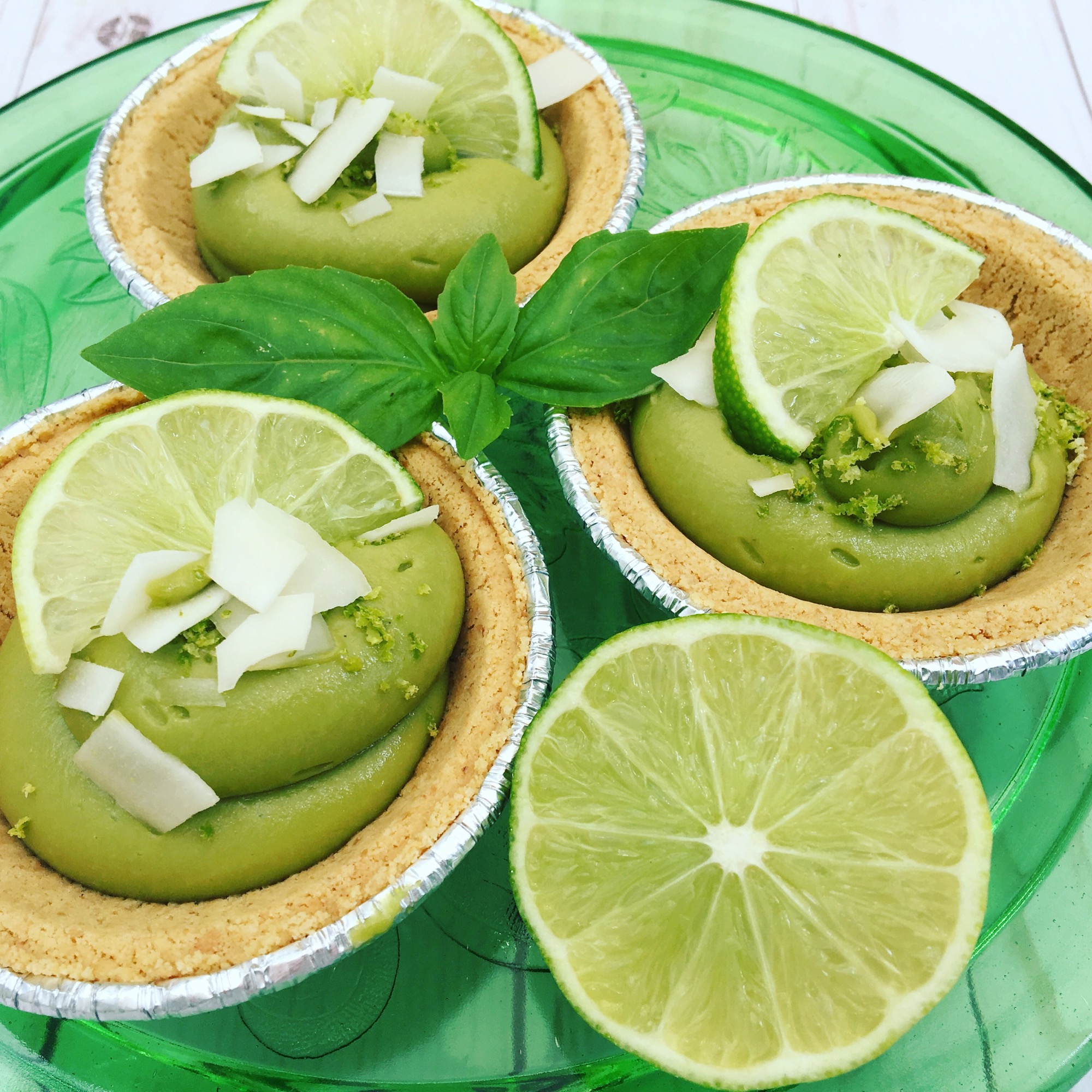 Avocado lime tarts