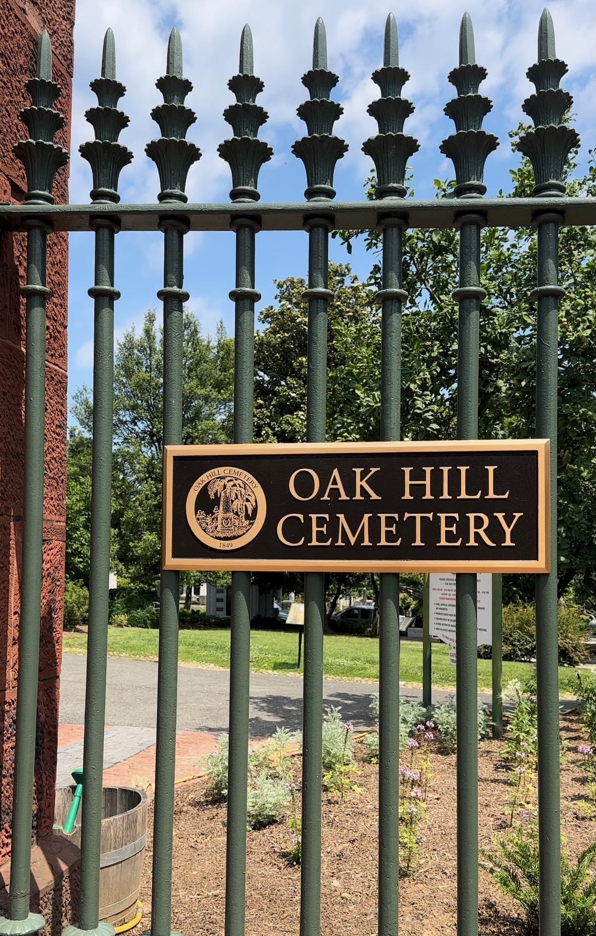 Oak Hill Cemetery