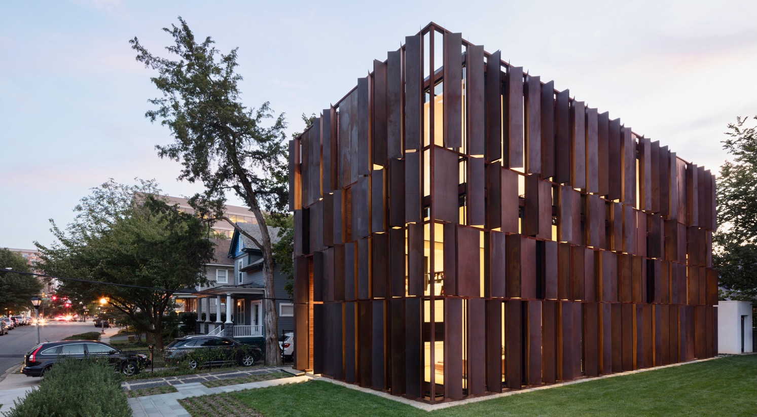 Manifold House