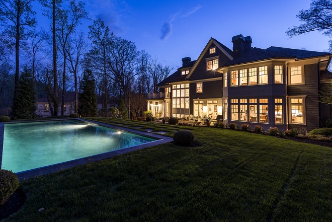 Spectacular house with backyard pool