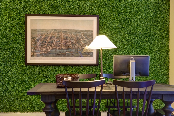 A desk at Old Town Beasley Office