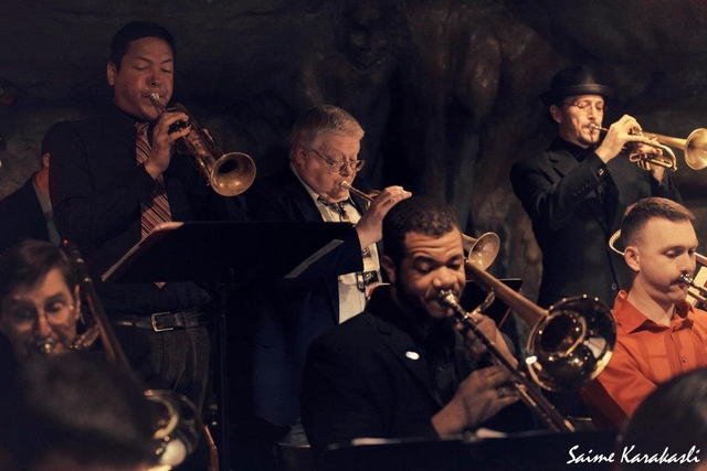 bohemiancavernsjazzorchestra.com