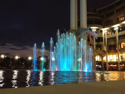 Washington Harbour&#039;s new fountain