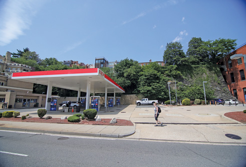 Altus Realty Partners’ planned condo project would replace the Key Bridge Exxon station.