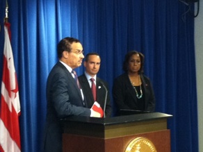 Mayor Vincent Gray with Christopher Murphy and Andi Pringle