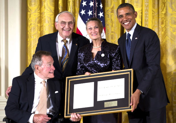 President George H.W. Bush joined President Obama at the White House to present the award.