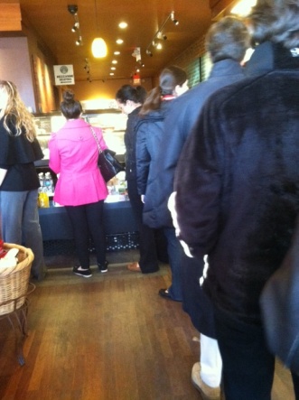 Line at Starbuck&#039;s