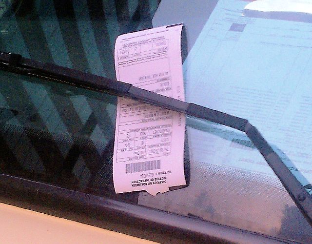 Parking ticket - Washington DC - 2011-08-25 by Tim1965 - Own work. Licensed under CC BY-SA 3.0 via Commons