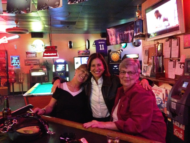 Joyce, the writer, and Lavinia at the Stateside Lounge, North Las Vegas