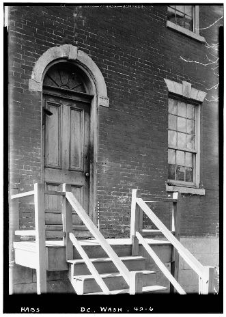 Walker House at 932 27th Street NW