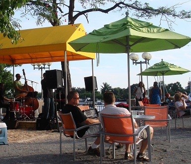 Thursday afternoon concert at the Southwest waterfront