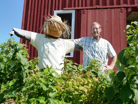 Scary and Tim MacLean at Clyde&#039;s Willow Creek Farm