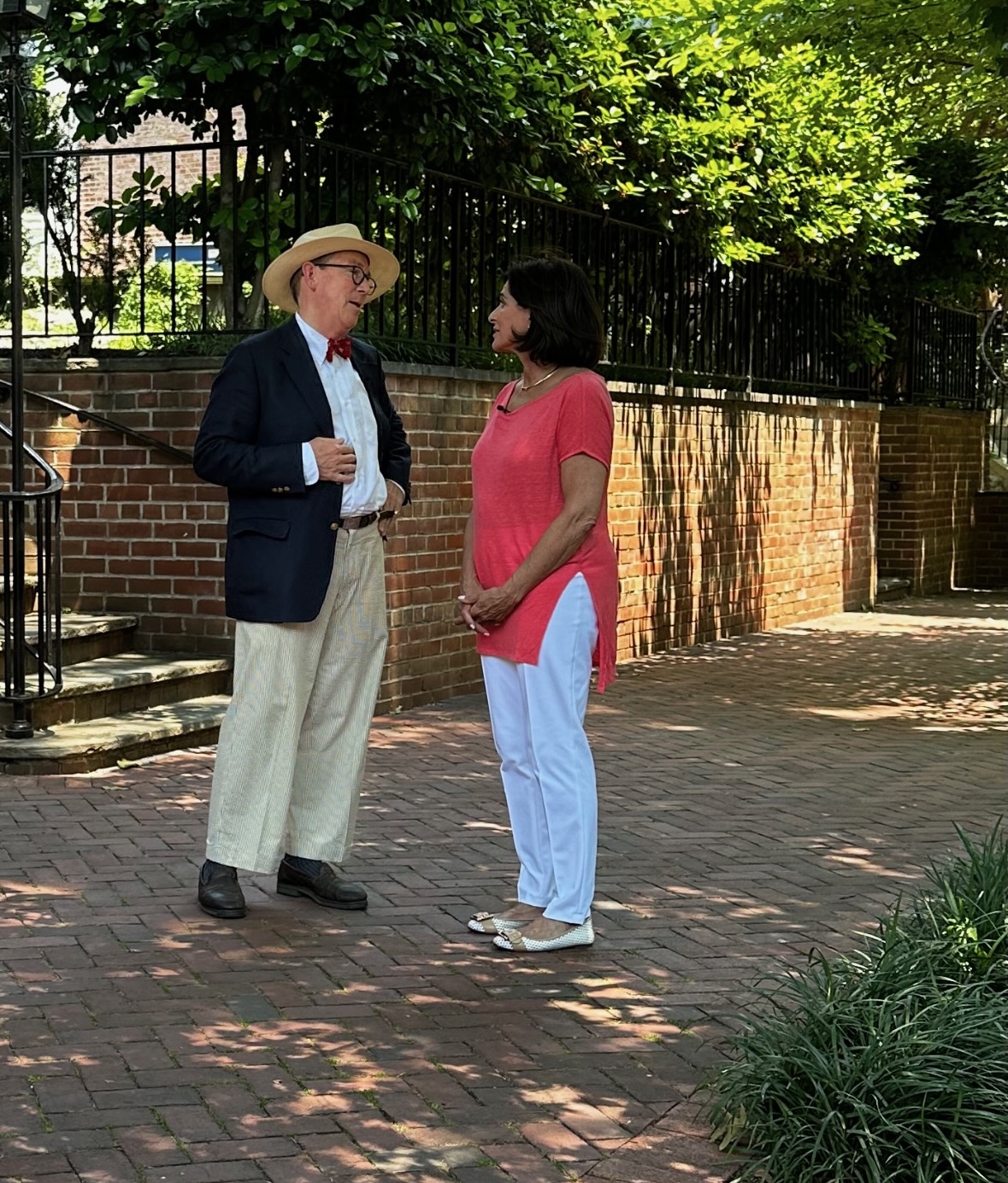 Jamie Peva and Cynthia Howar at Oak Hill Cemetery