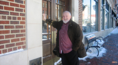 On his way to his restaurant, Citronelle, Michel Richard tries to get into Barnes &amp; Noble on M Street