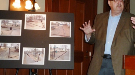 David Abrams explains reconfigeration plans for Rose Park