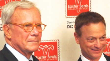 Tom Brokaw and Gary Sinise