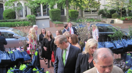 Guests arrive at the Georgetown House Tour 2011 Patrons' Party