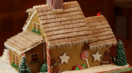 Learn tricks to creating the perfect gingerbread house with RIS restaurant.