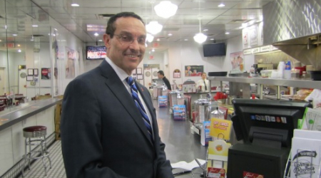 Mayor Gray at the counter at Johnny Rockets, M St., Georgetown