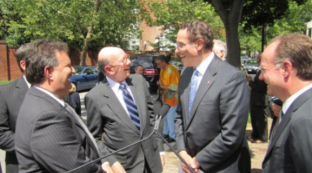 Bill Starrels, Ron Lewis, Mayor Gray and GU President DeGioia share a light moment after the campus planagreement was announced