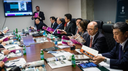 Jim Bell speaks to Japanese Real Estate Agents