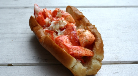 Luke&#039;s Lobster Roll