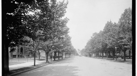 Massachusetts Ave near Thomas Circle at 14th Street