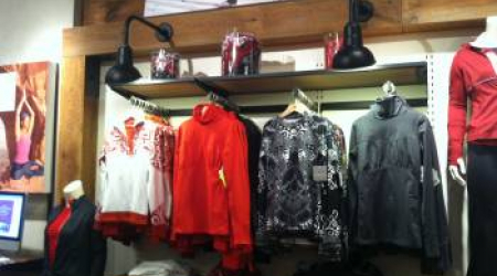 Athleta's running collection is designed to keep you warm, fit, and fashionable at the same time.