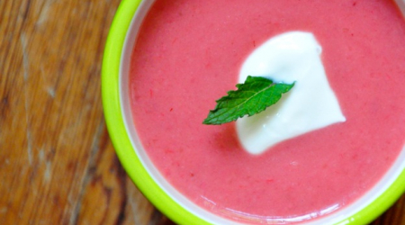 Soupe aux Fraises et Rhubarbe (Strawberry &amp; Rhubarb Soup)