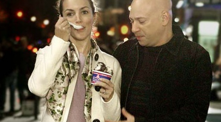 Charlotte on Sex in the City with co-star Tasti D-Lite