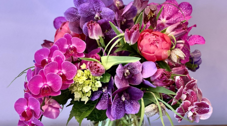 ultravioletflowersdc.com