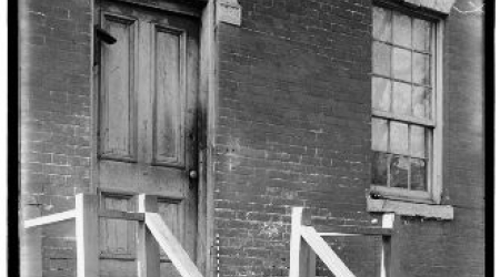 Walker House at 932 27th Street NW