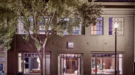 B&B Italia in Georgetown